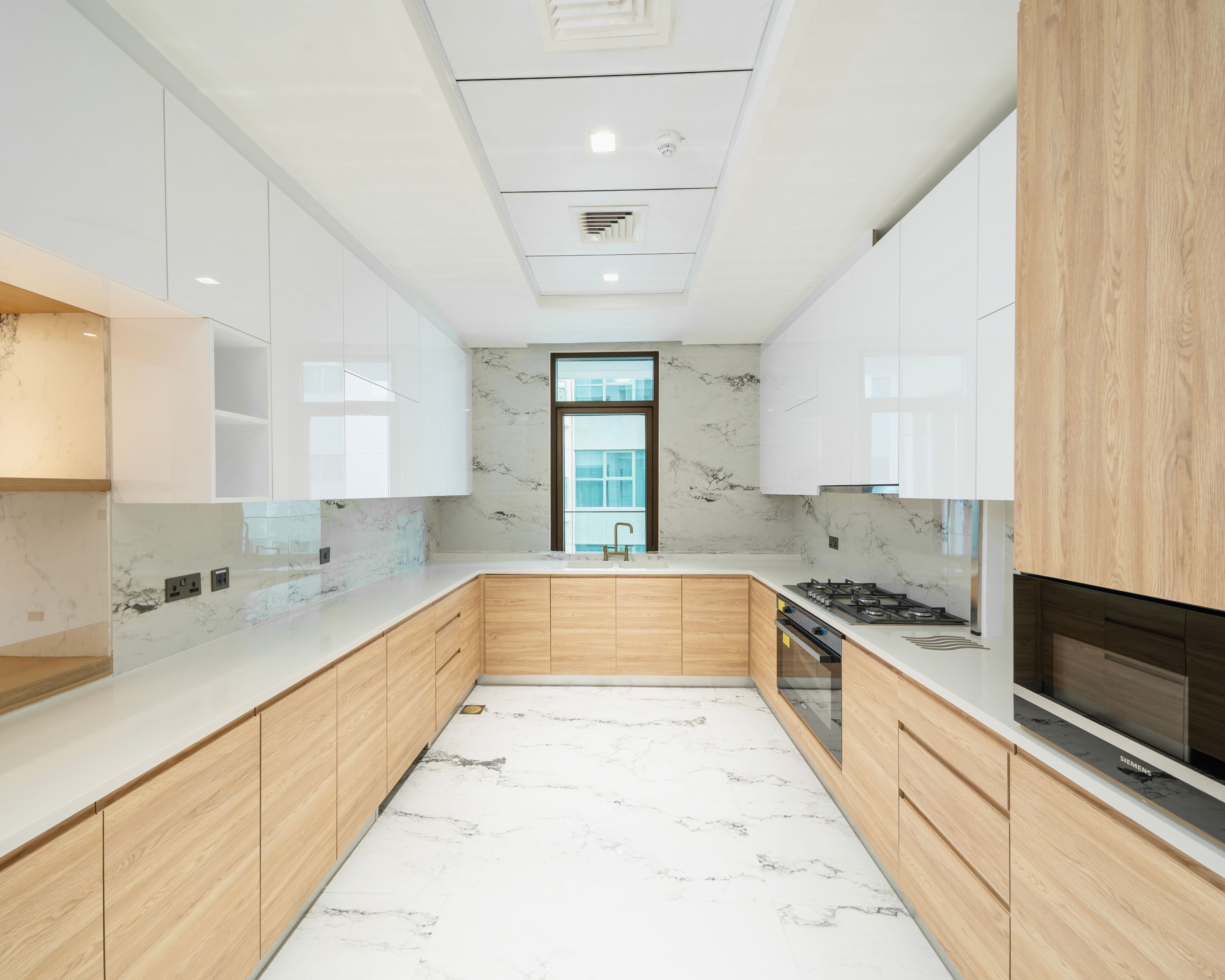 one-reem-apt-1-room-06