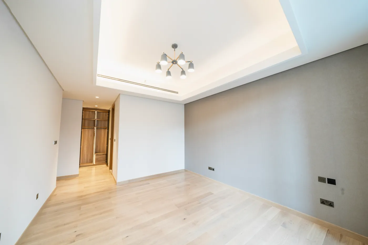 one-reem-apt-1-room-17