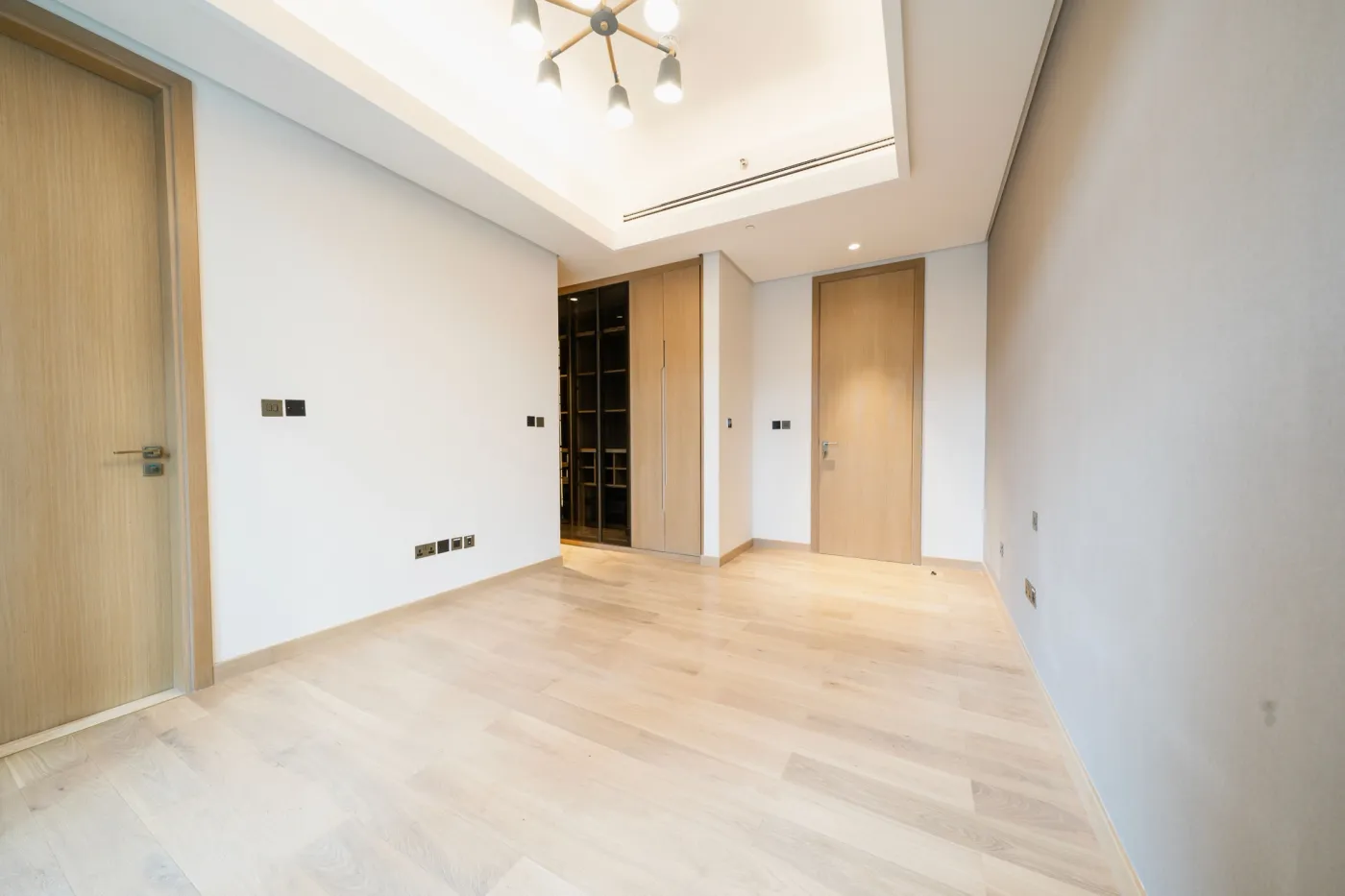one-reem-apt-1-room-13