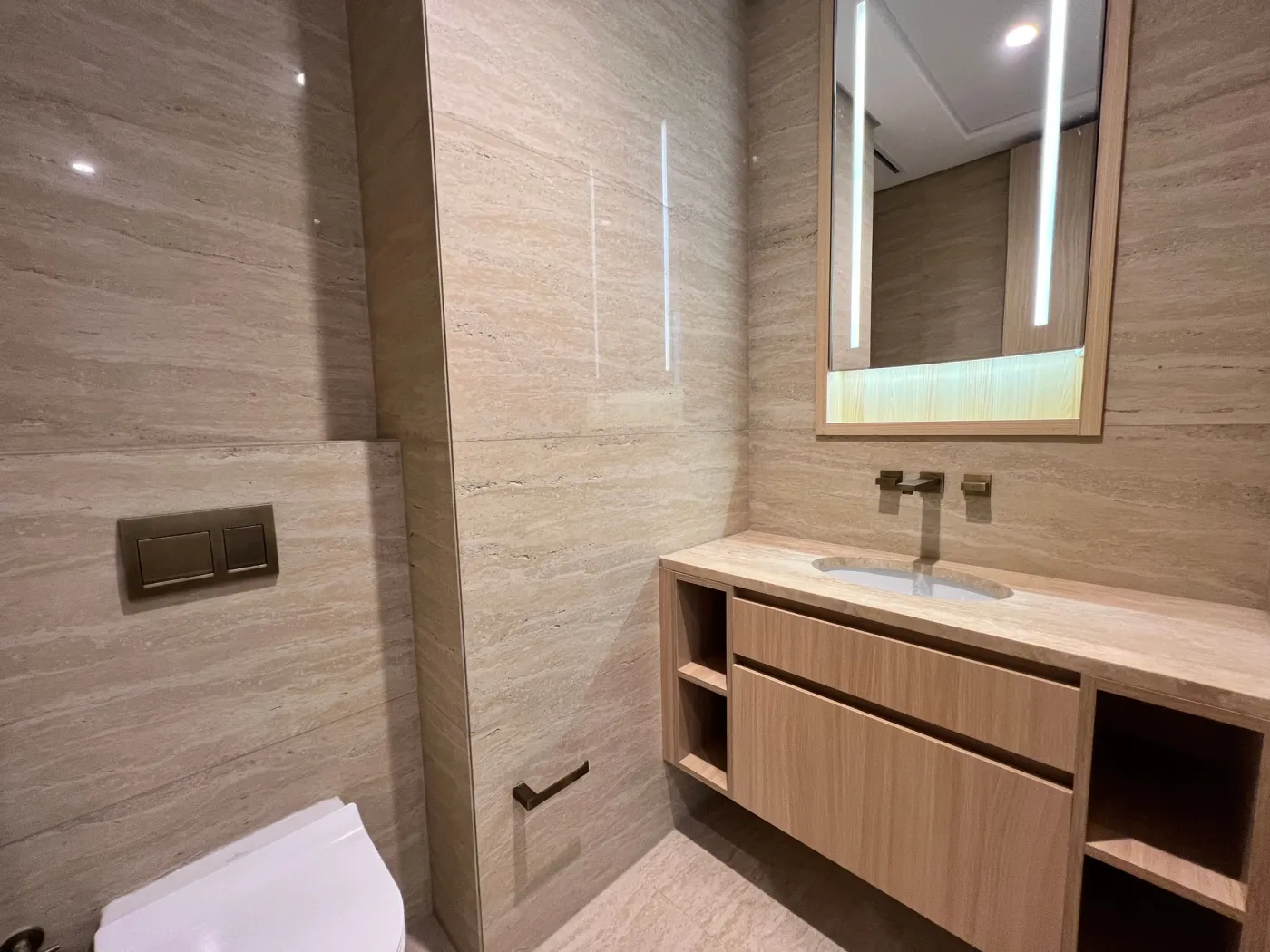 reem-nine-apt-2-room-10